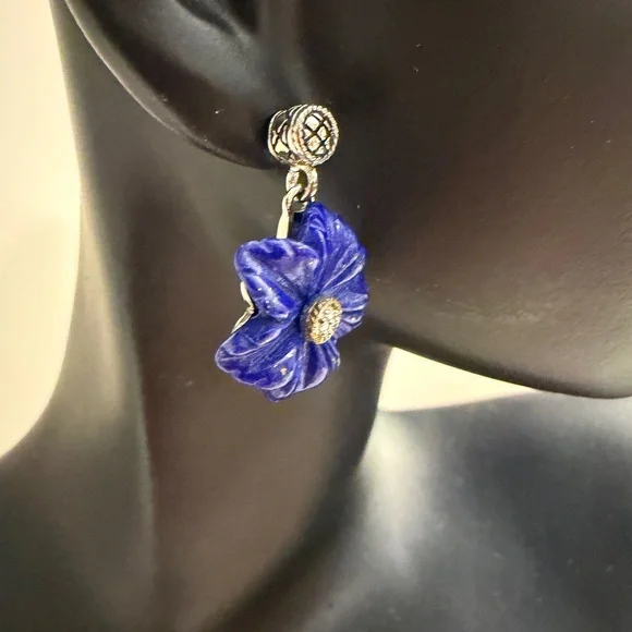 Andrea Candela 18k Blue Lapis Earrings - Picture 2 of 10
